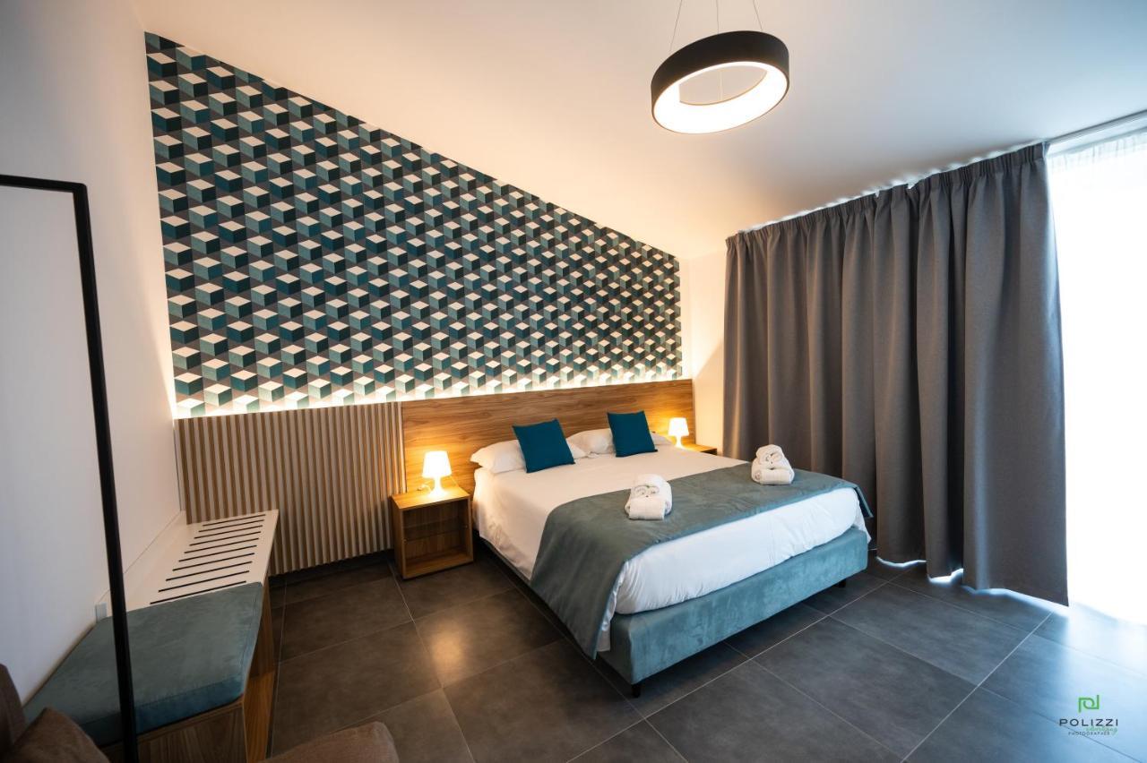 New River Hotel Borgetto Eksteriør billede