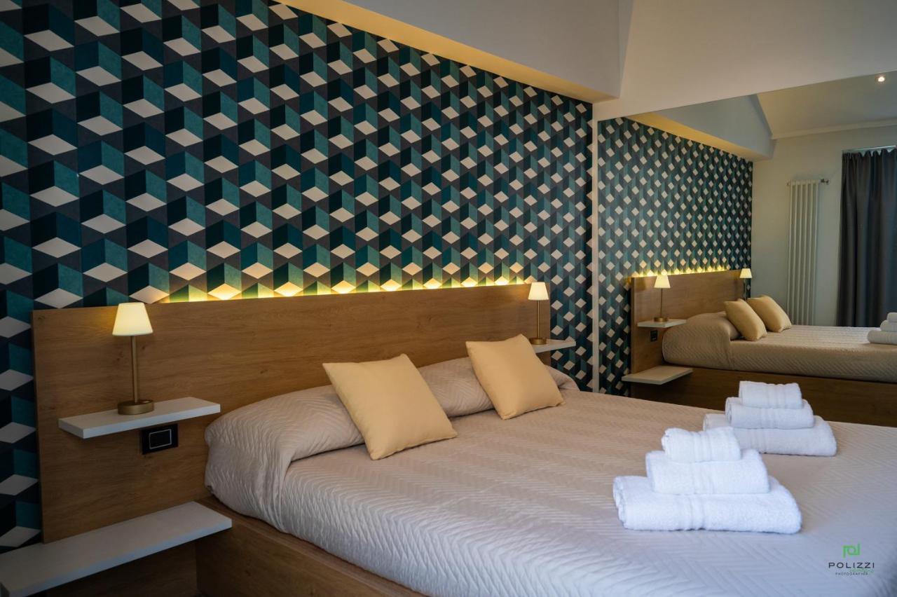New River Hotel Borgetto Eksteriør billede